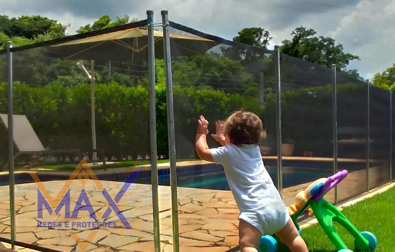 cerca de protecao para piscina