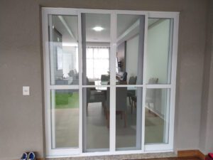 Telas mosquiteiras para porta Balcão