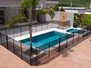 cerca de proteção para piscina